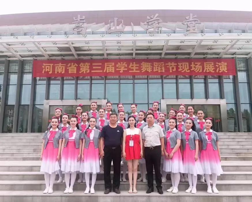 致敬最美的教室,10个最美教室