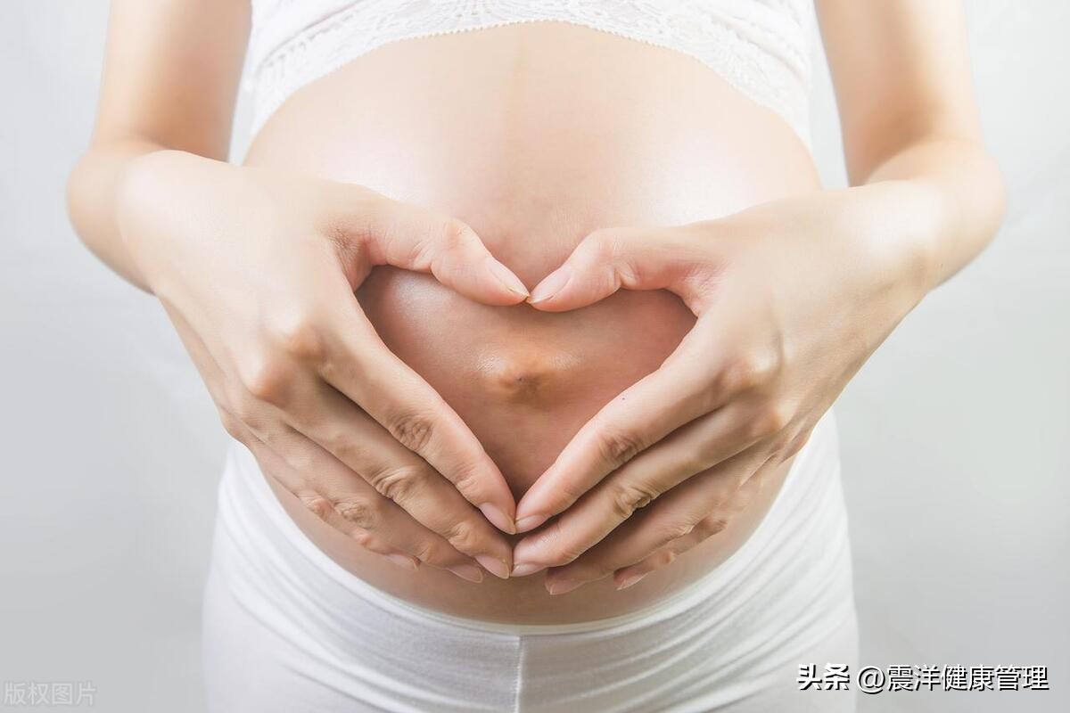 我19岁怀孕12周，50岁男友不承认孩子是他的，怀疑我清白，怎么办