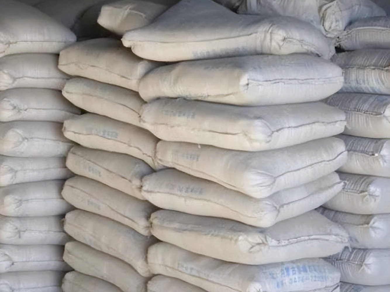 家庭装修水泥用什么型号最合适,家里装修中水泥买什么牌子好