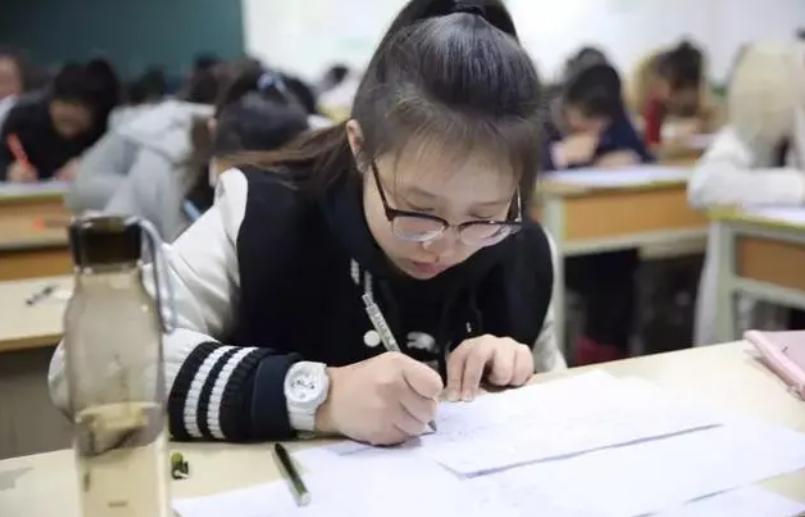 高考遇到不会做题怎么办,高考遇到不会的题怎么办老师寄语