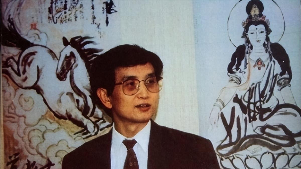 气功大师严新自称能拦截导弹，众人深信不疑，清华教授当场拆穿