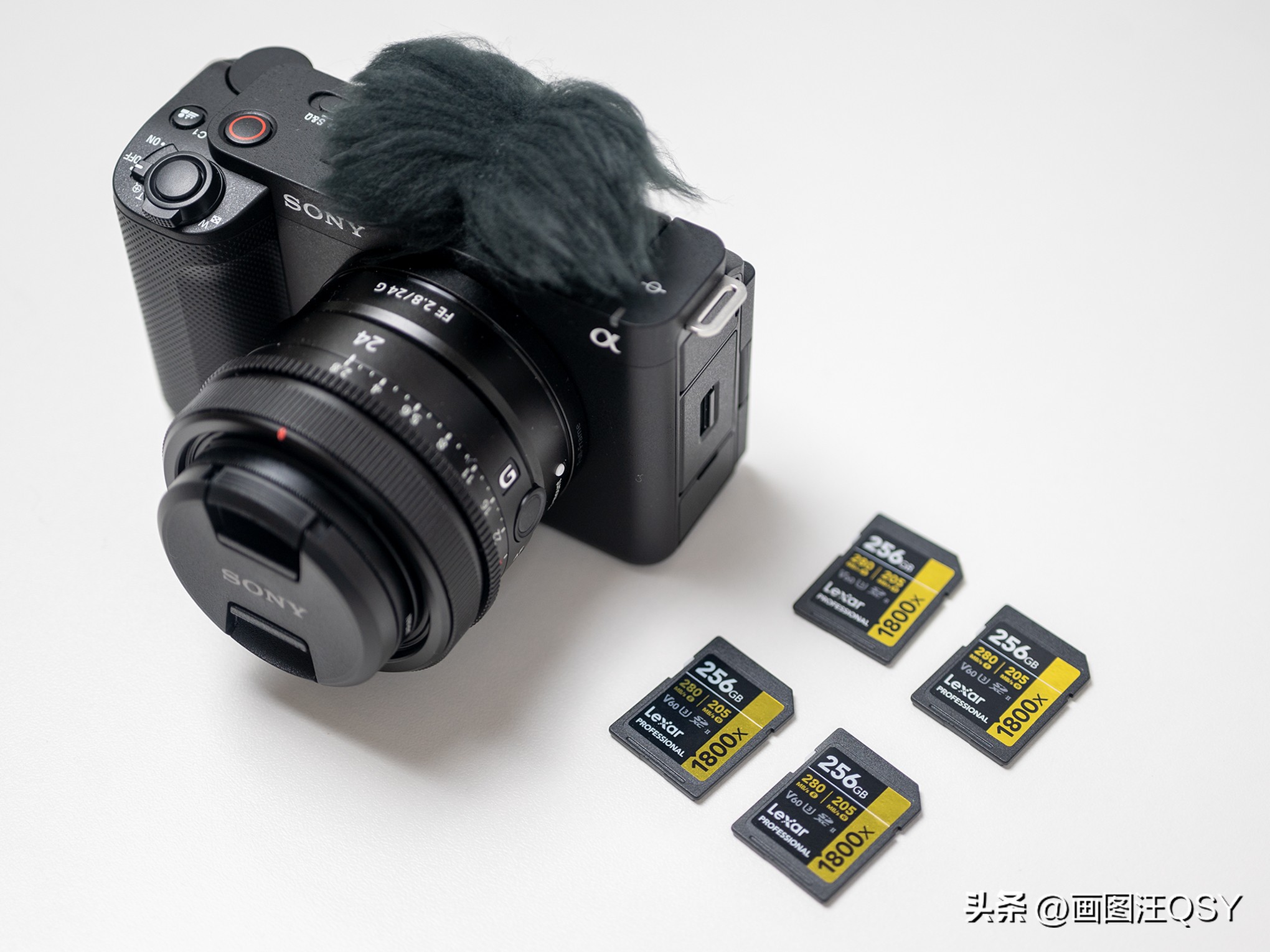 技术不够装备来凑，索尼ZV-E1真定位新手？Vlog初学者心得分享