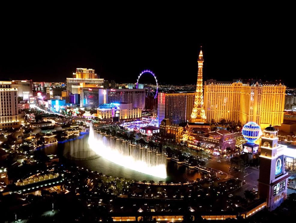 摩纳哥为什么赌城发展最好,袖珍小国摩纳哥究竟有多土豪