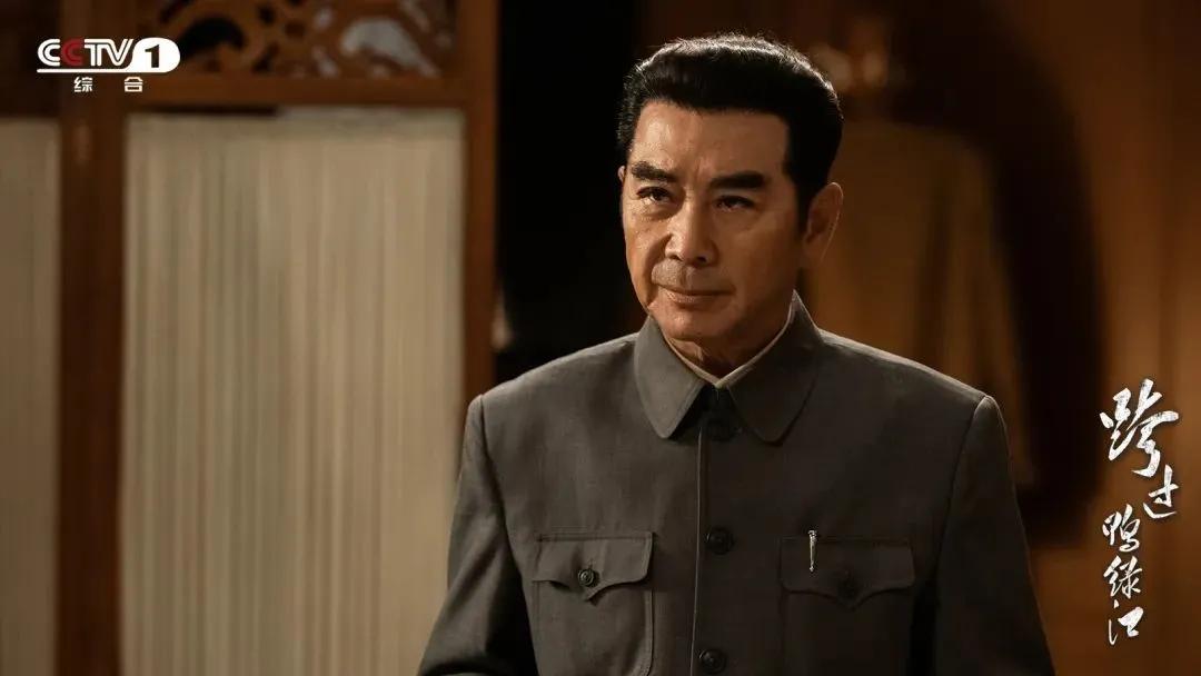 民国第一帅“周恩来”别硬演，有人尴尬凑数，有人爷青回