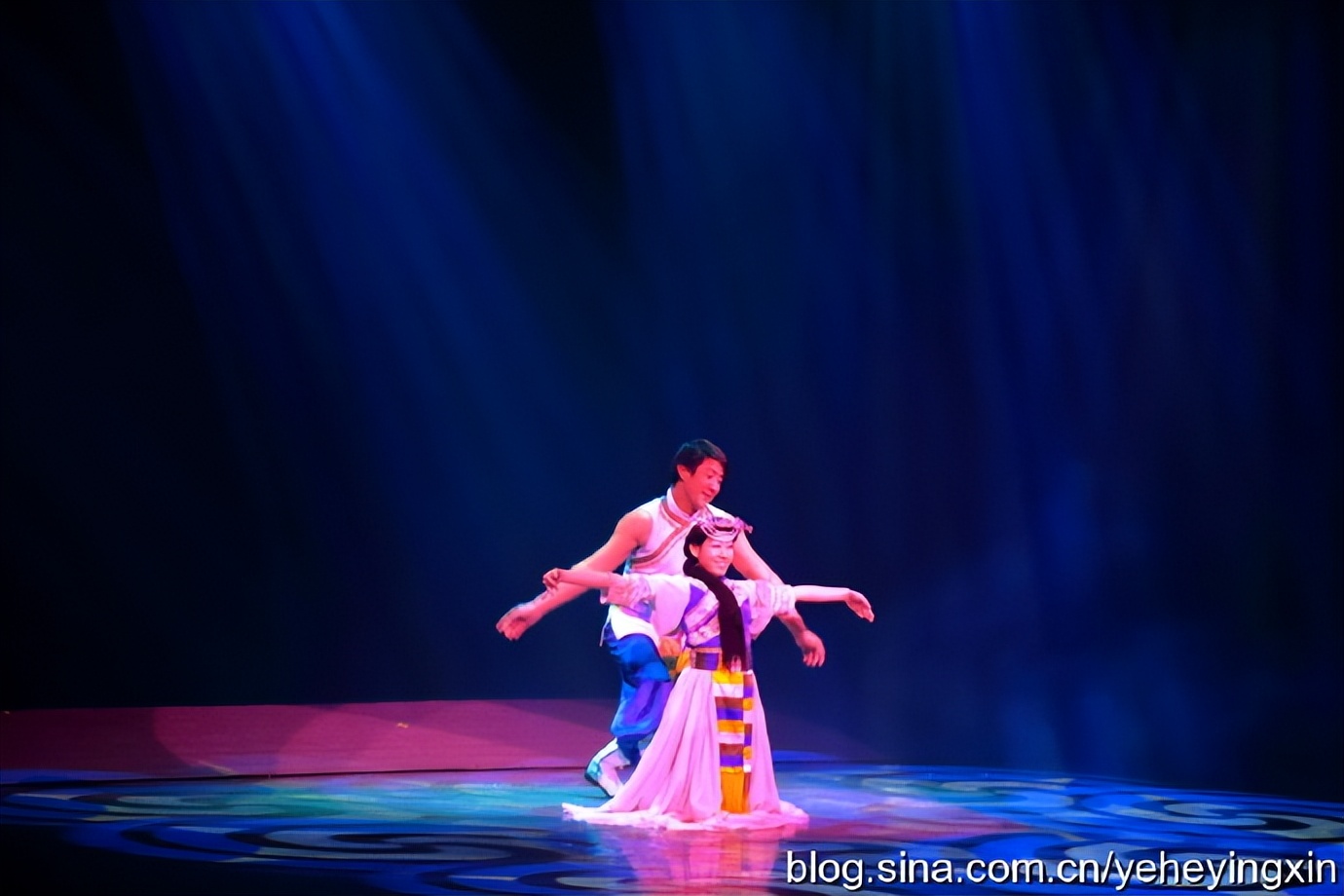 丽江丽水金沙表演好看吗,丽水金沙民族歌舞表演