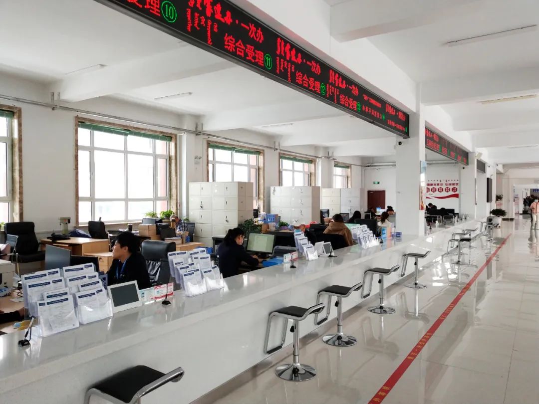 优化营商环境推行代办帮办服务 (营商环境代办帮办服务)