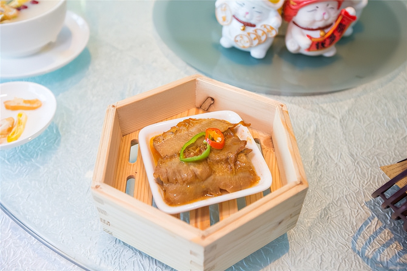 黄岐希尔顿龙狮轩中餐厅早茶,佛山黄岐美食推荐早茶