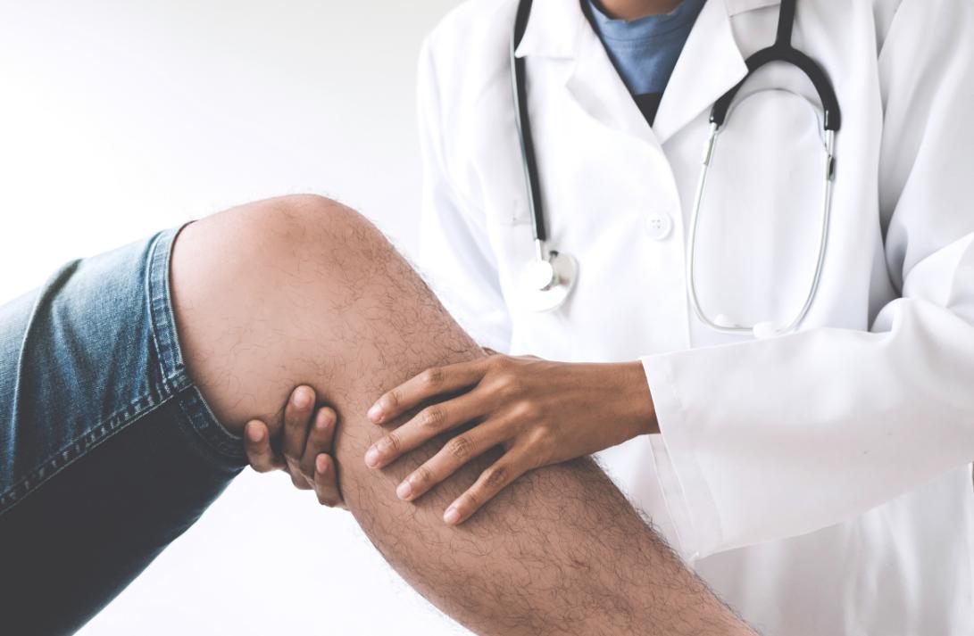 怎样保护膝关节及锻炼,膝关节前交叉韧带怎么拉伸