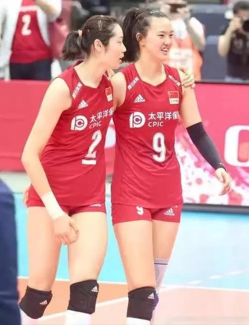 中国女排排球动作,女排中国排球