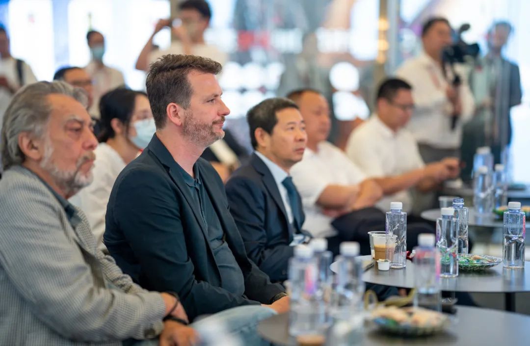 理想卫浴蓝色卫浴首次同台亮相上海厨卫展丨成为众人聚焦中心