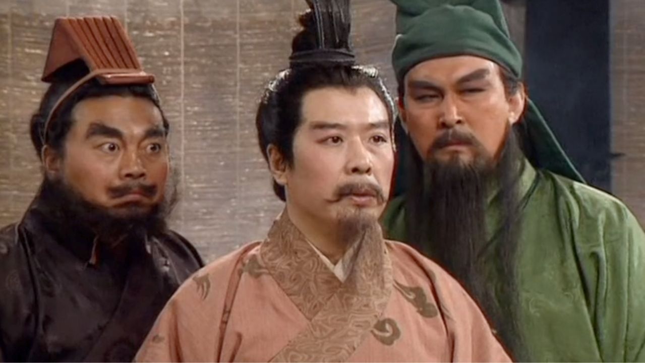 陶谦自己有两个儿子,为什么把徐州让给刘备,他是出于真心的吗?