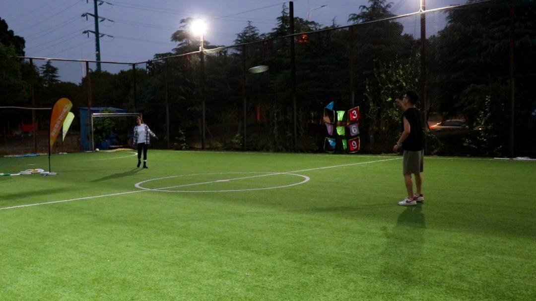 「创业者」火出圈的飞盘运动，飞走烦恼，接住快乐