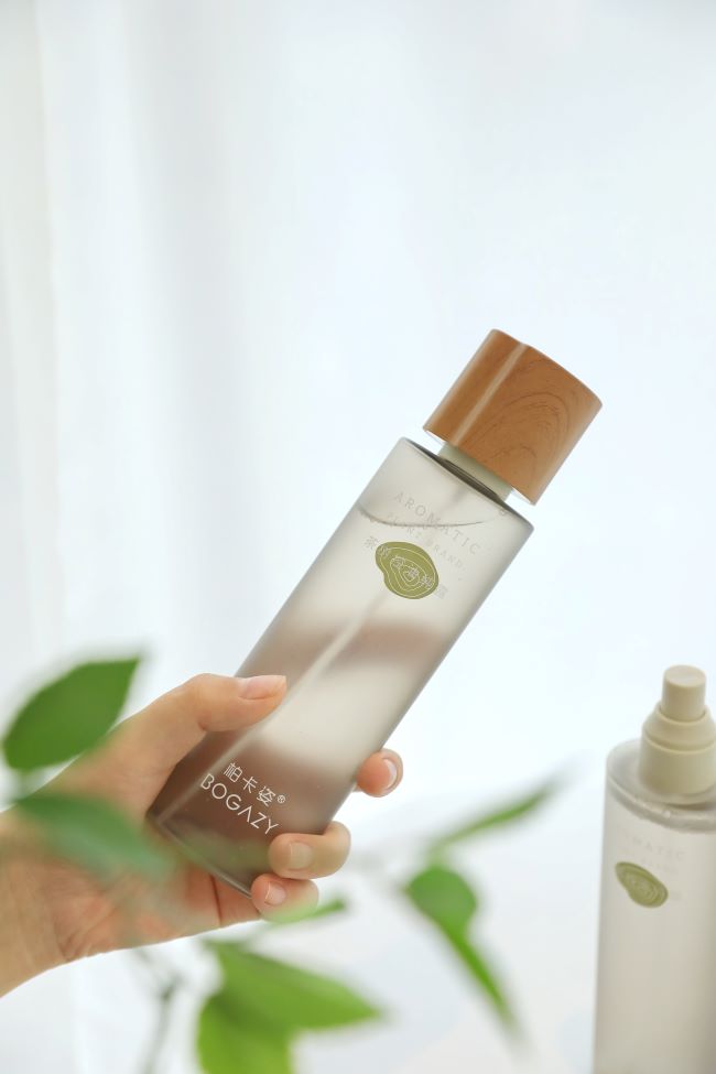 柏卡姿茶树纯露喷头,柏卡姿茶树控油水乳