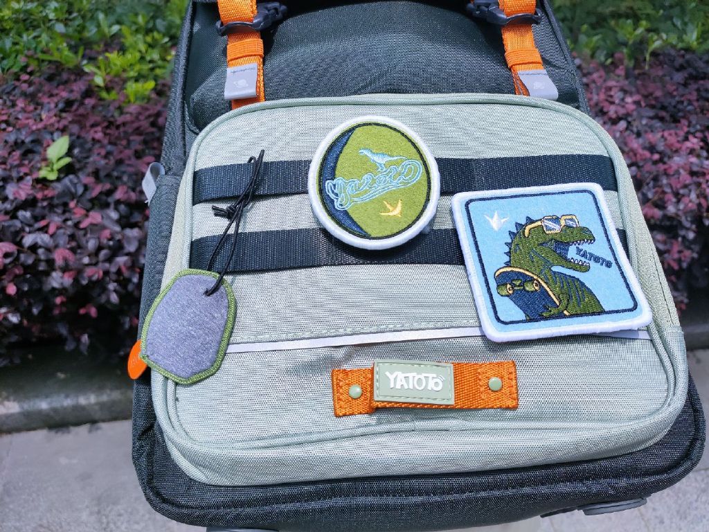 开学季书包推荐小学生轻便款,适合初中生背的书包推荐百搭