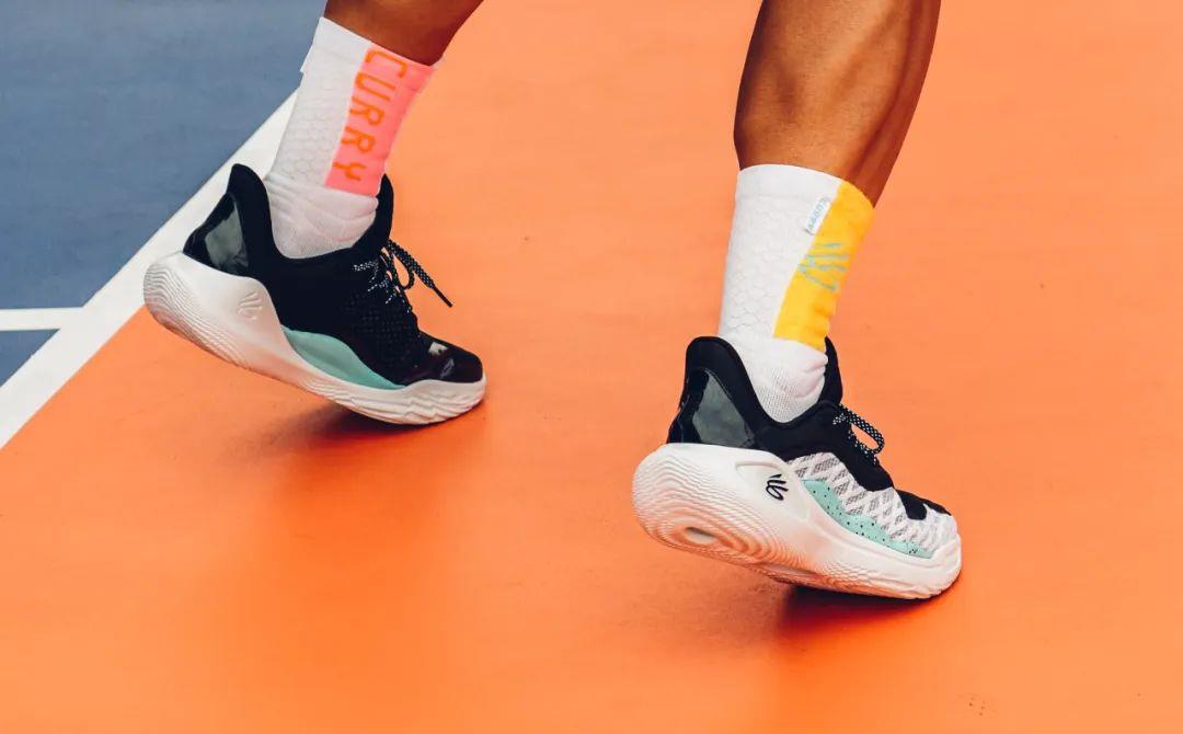 全新球鞋,这双球鞋见证了你的进步和蜕变