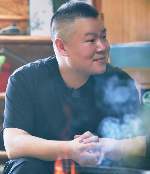 岳云鹏说足球输给叙利亚,岳云鹏男足输给叙利亚段子