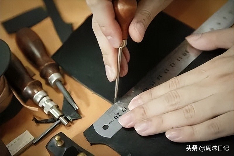 二手奢侈品包包背法,奢侈品包包入门推荐多种背法