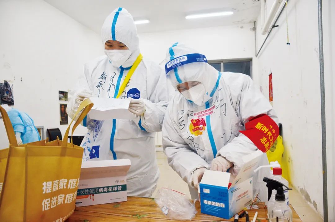 一川草色青袅袅全诗,一川草色青袅袅全诗译文