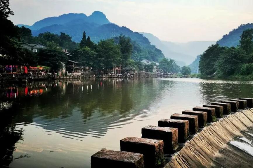 洪雅一个生你养你的地方,洪雅一个养你的地方