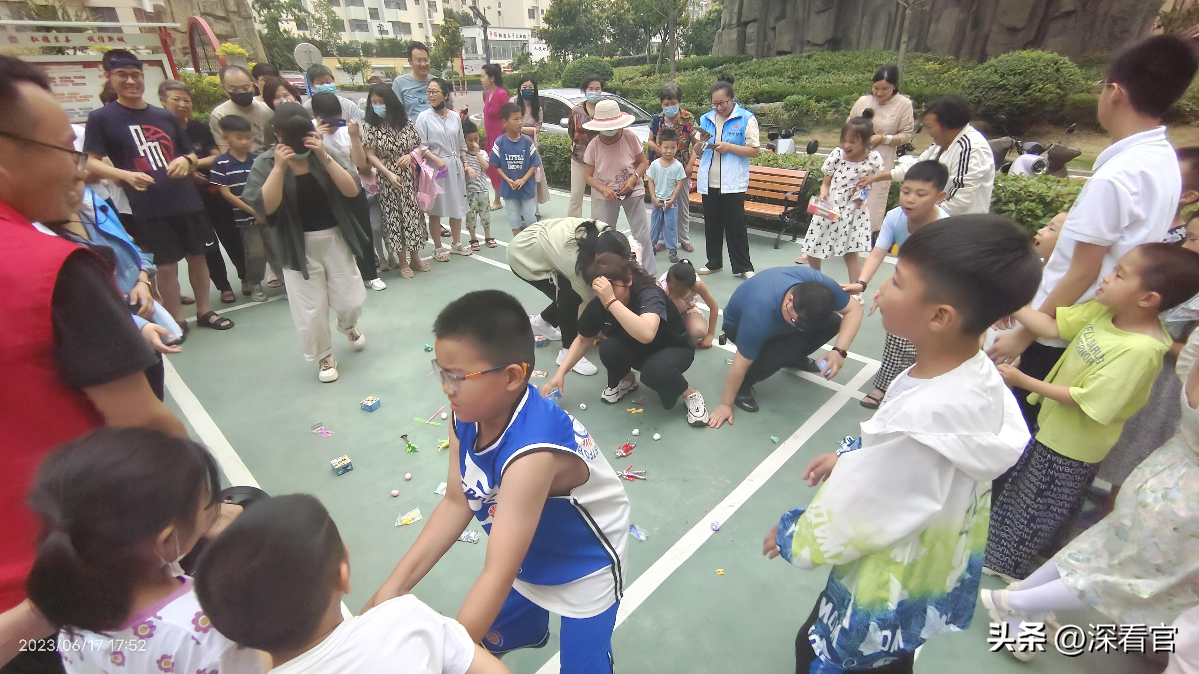 紫光园社区开展“信用+亲子互动”趣味游戏助力美德诚信新城建设