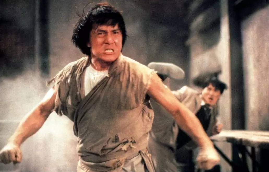 成龙老电影完整版宝刀未老,成龙老得快么