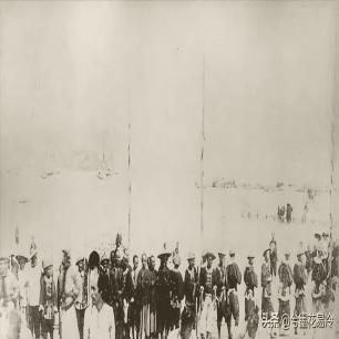 日军日记：*安妇慰**不服从管教，我很愤怒，用*刀刺**插入她的*体下**