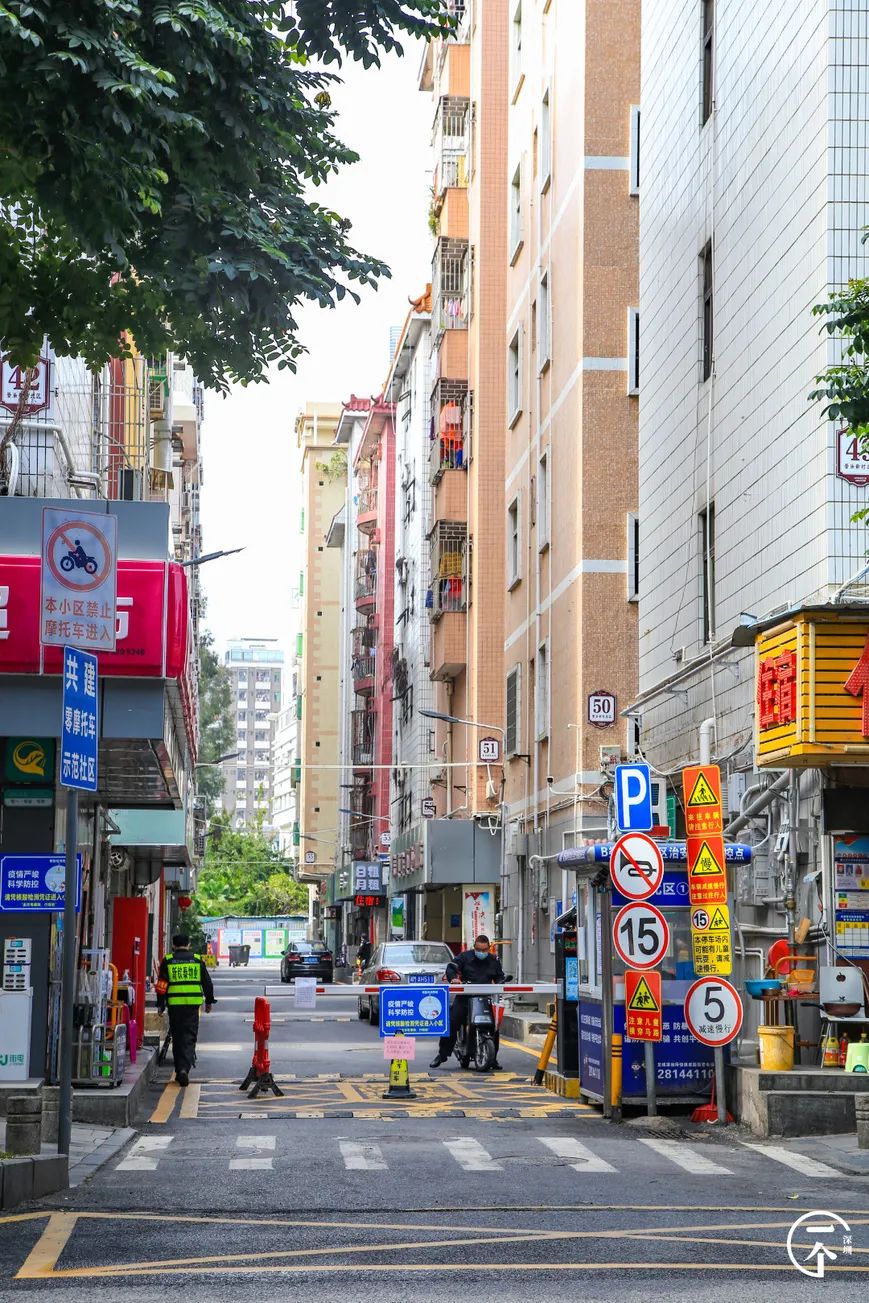 我在富士康干了24天能拿多少钱,暑假工富士康打工的真实生活