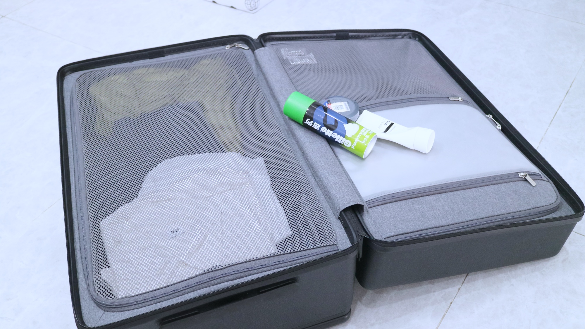 地平线8号行李箱和漫游旅行箱,地平线8号大旅行家系列行李箱