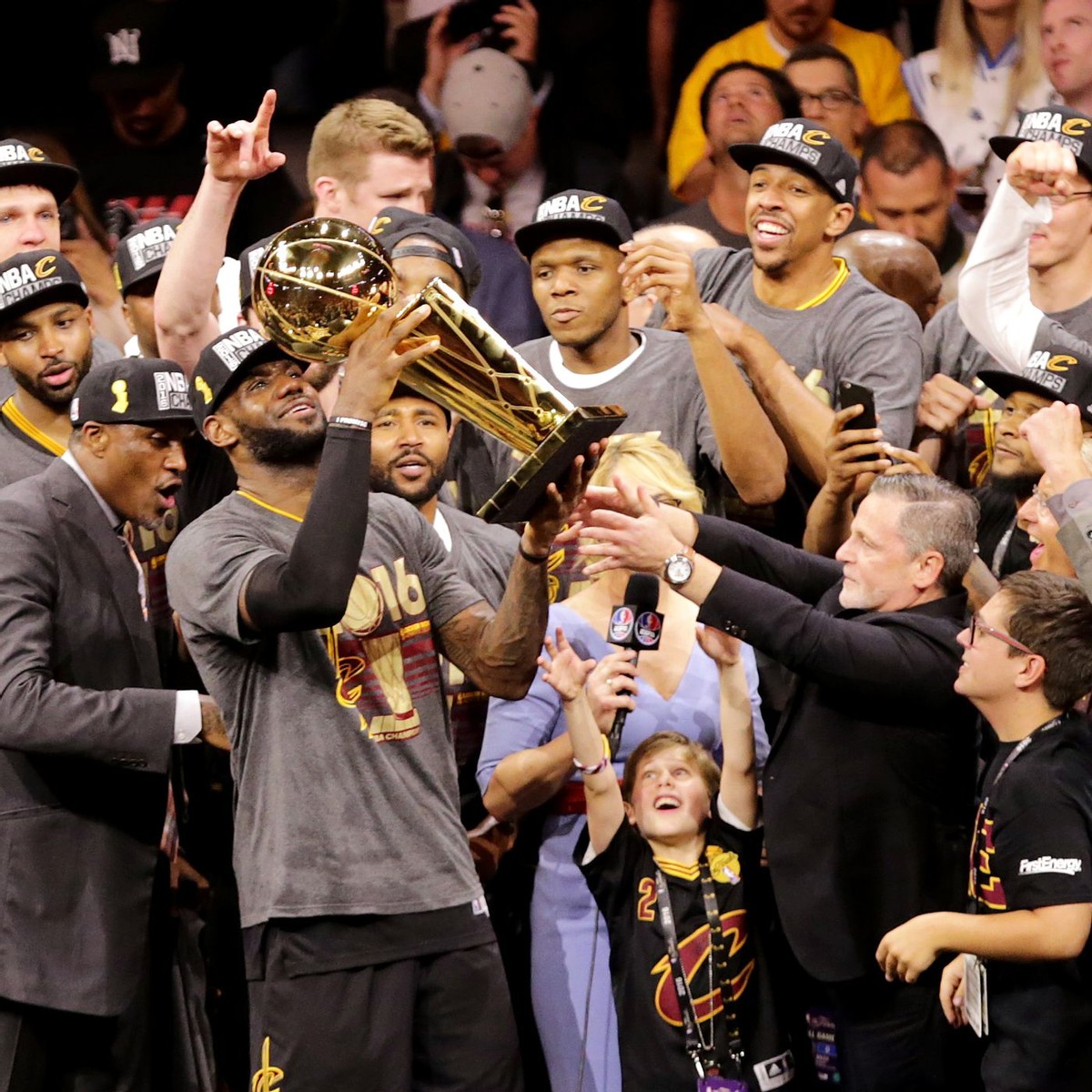 nba最近10年总决赛对战球队,nba历史上总决赛抢七绝杀