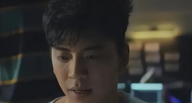 孤注一掷安娜被拔指甲后续,孤注一掷安娜被扎片段