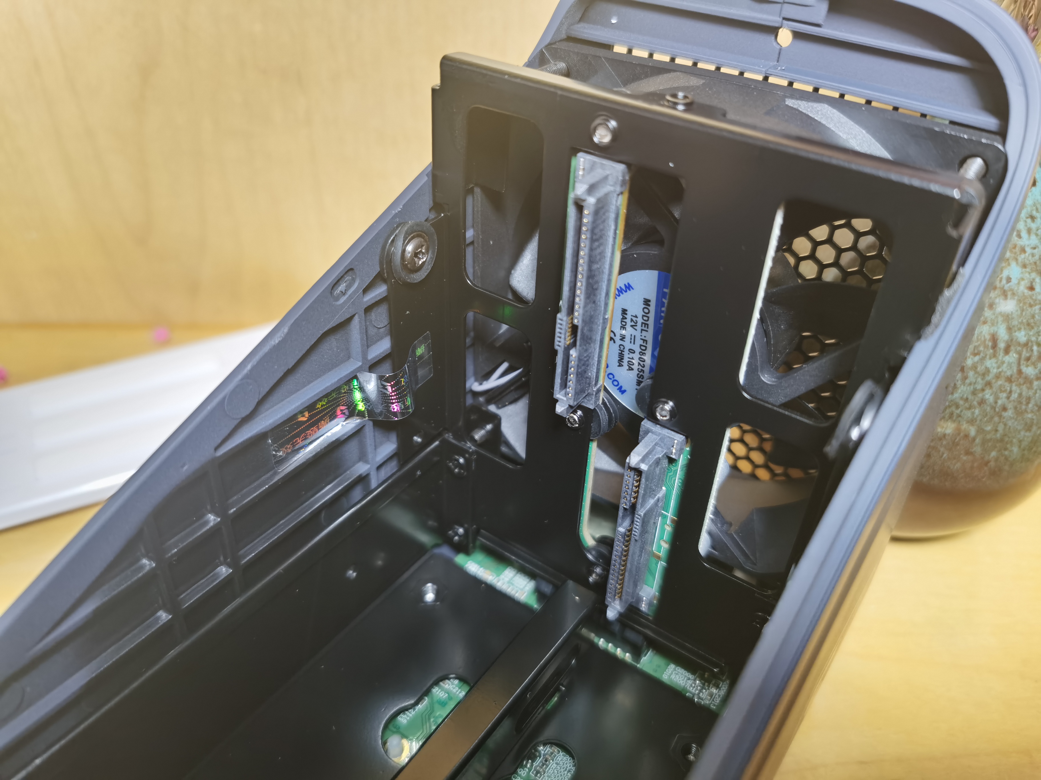 鏋佺┖闂磟2s鐨刵as娣卞害璇勬祴,鏋佺┖闂村彂甯冧釜浜轰簯z2鍙岀洏nas