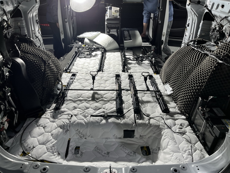 隔音屏障杭州元音改传祺M8汽车隔音改装大白鲨