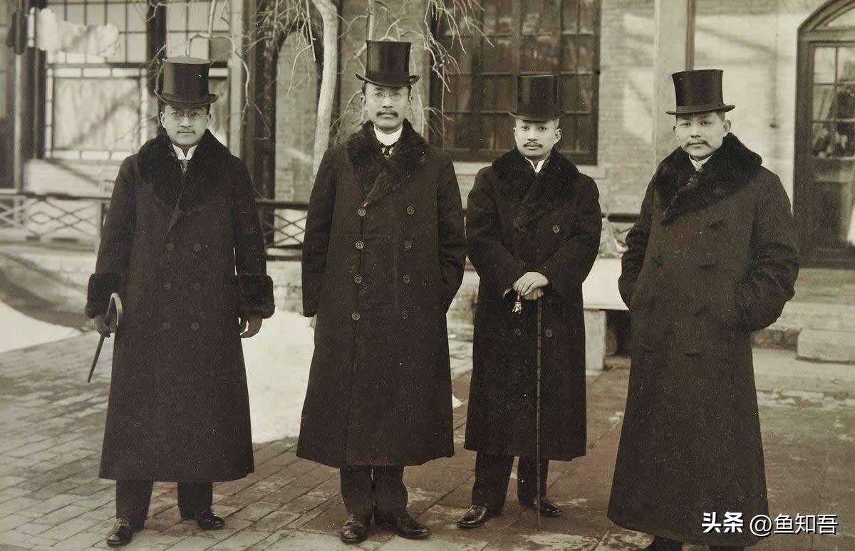 北京学生爱国*威示**大*行游**，怒打*国卖**贼章宗祥，火烧曹汝霖住宅