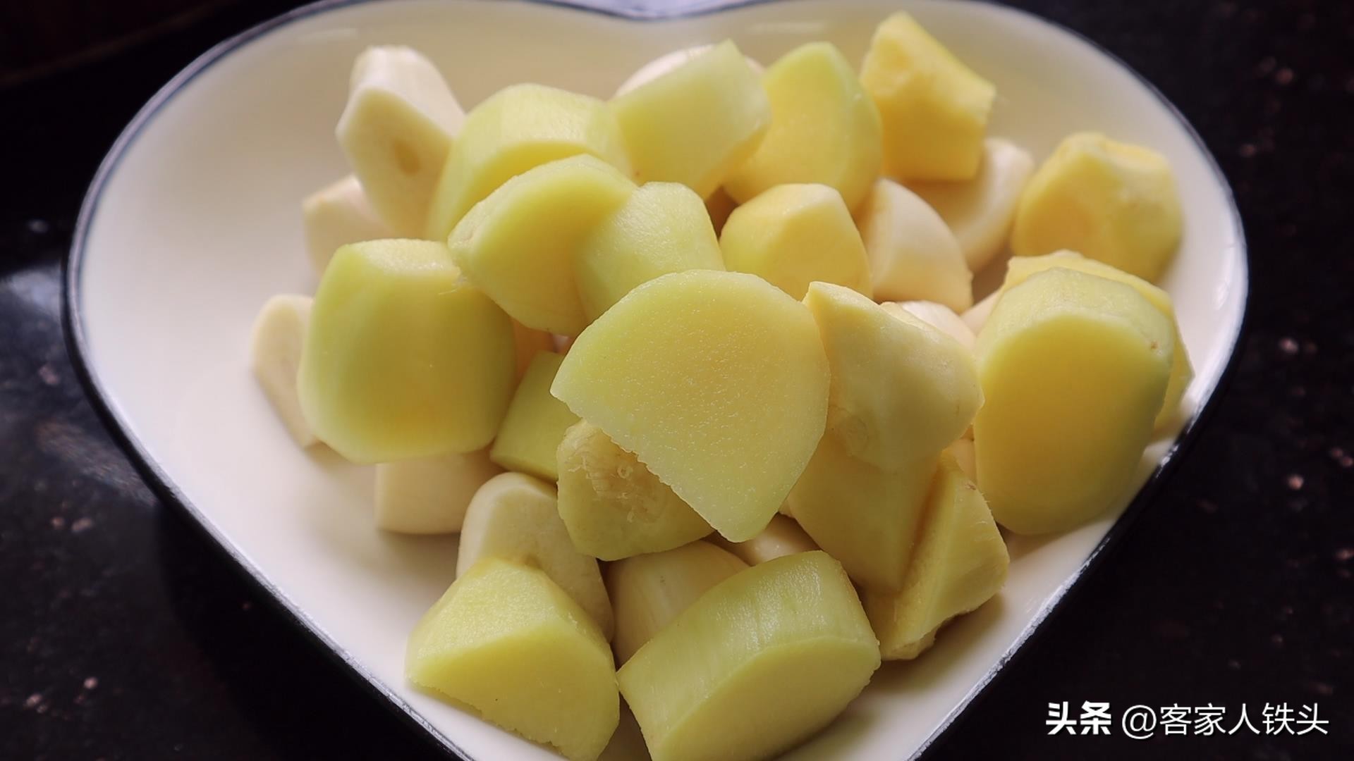 爱吃鱼头原视频,爱吃鱼的一定要收藏教你秘制做法