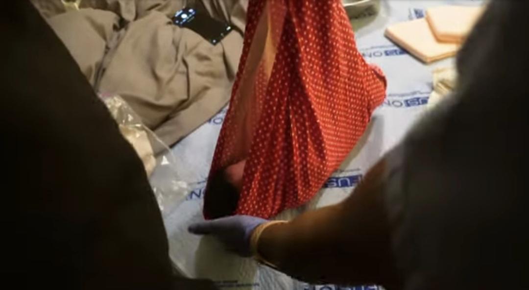 钟嘉欣为什么要在家分娩,钟嘉欣首次分享在家生三胎全过程