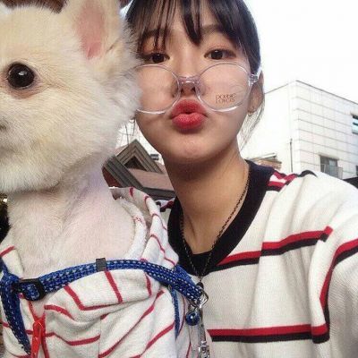 2023年非主流女生头像唯美,未来可期的唯美图片女生头像