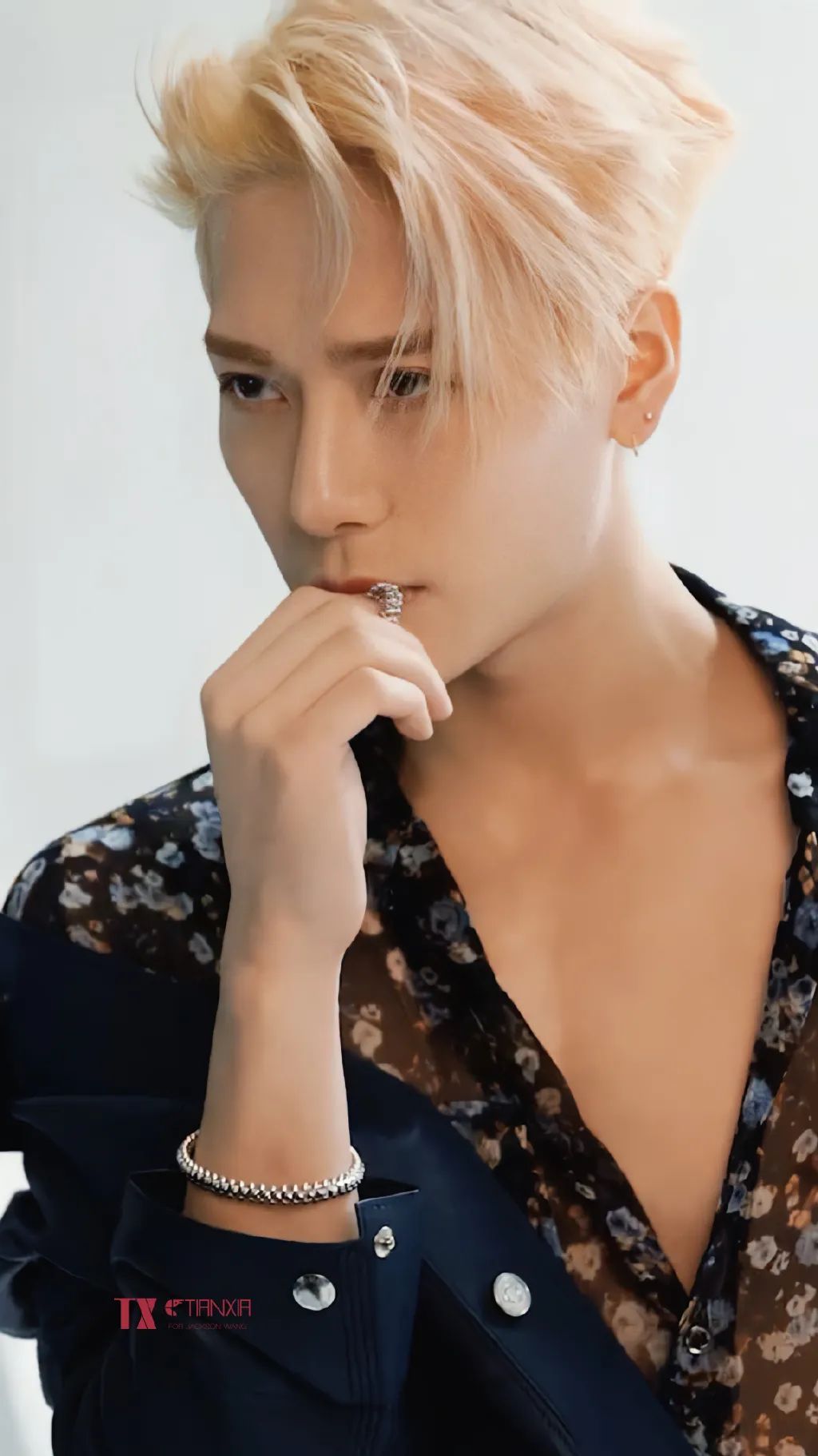 男士头发稀少适合剪什么发型,35到40岁的男士发型怎么剪