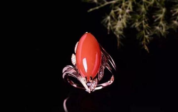 南红顶级戒面,南红戒面价值一览表