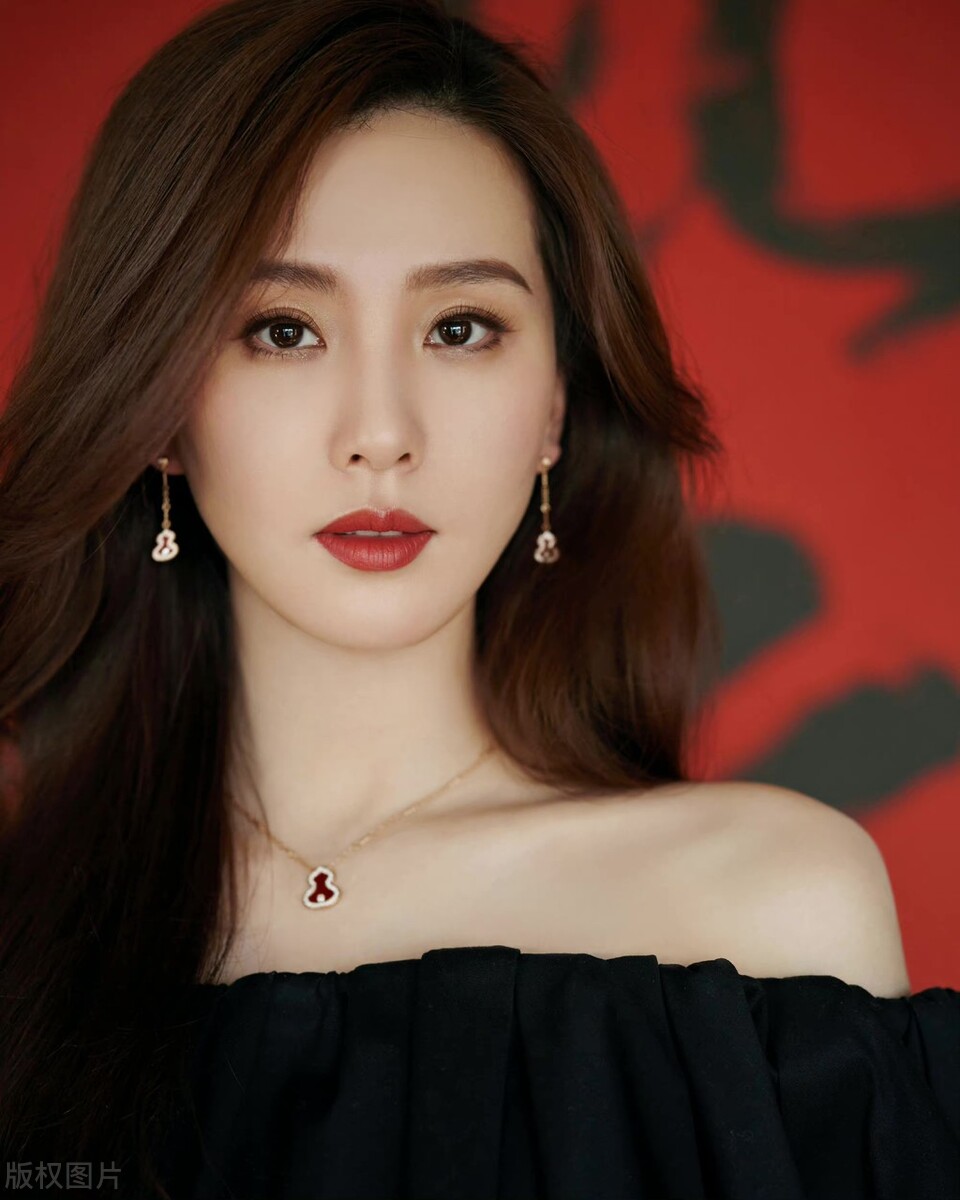 明星都是怎么入行的,明星是怎么入圈的