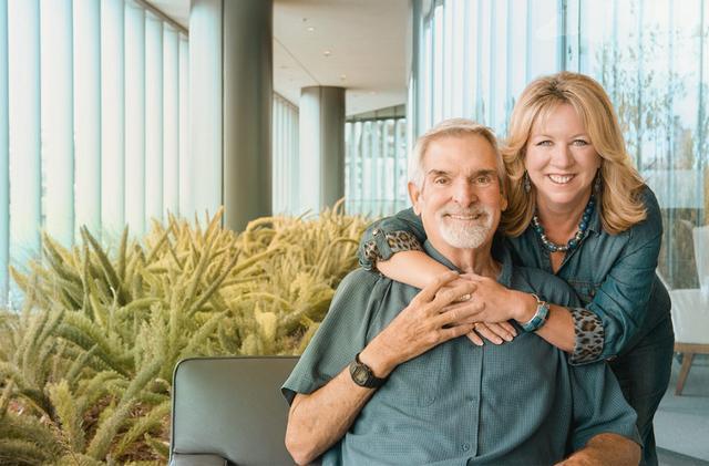 绝处逢生！女科学家用边缘疗法救绝症丈夫，9个月改写人类抗菌史