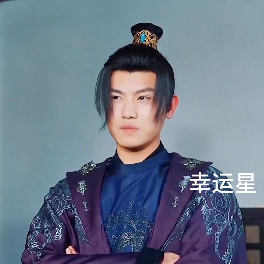 极品假太监混入后宫小说,假太监与后宫的侍卫