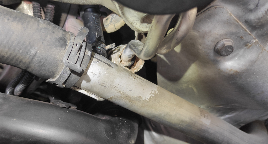 二手14年宝马3系发动机耐用吗,宝马3系2.0t发动机大修多少钱