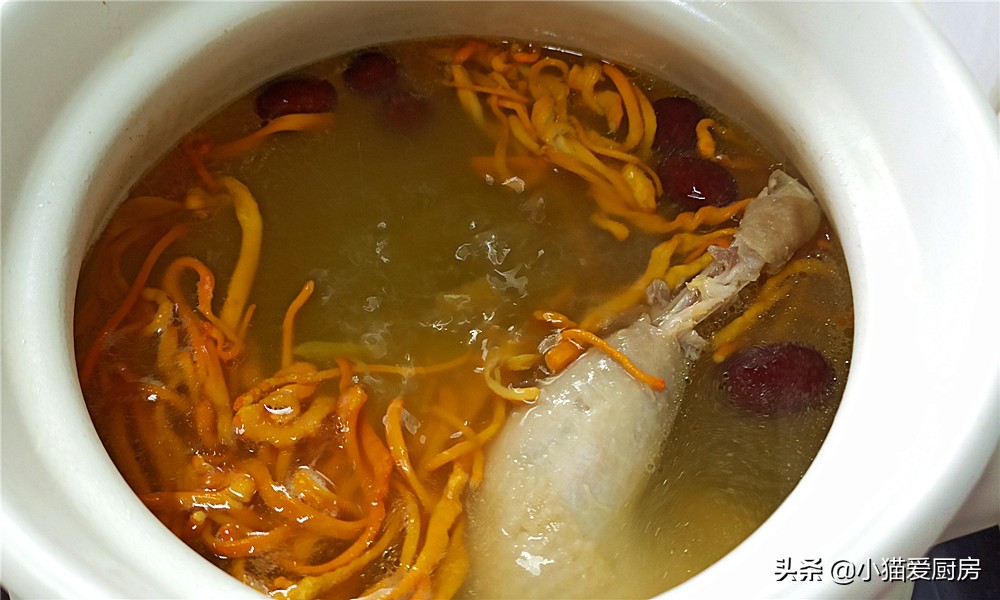 虫草花炖鸡汤正宗做法,虫草花炖鸡汤怎样炖才能好吃