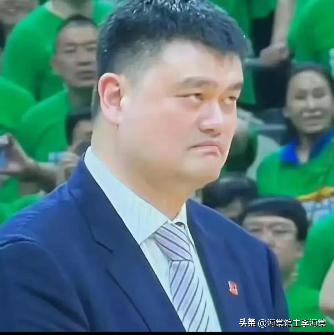 CBA中职篮下赛季闵鹿蕾会出任北京控股的主教练是一个劣质谣言。