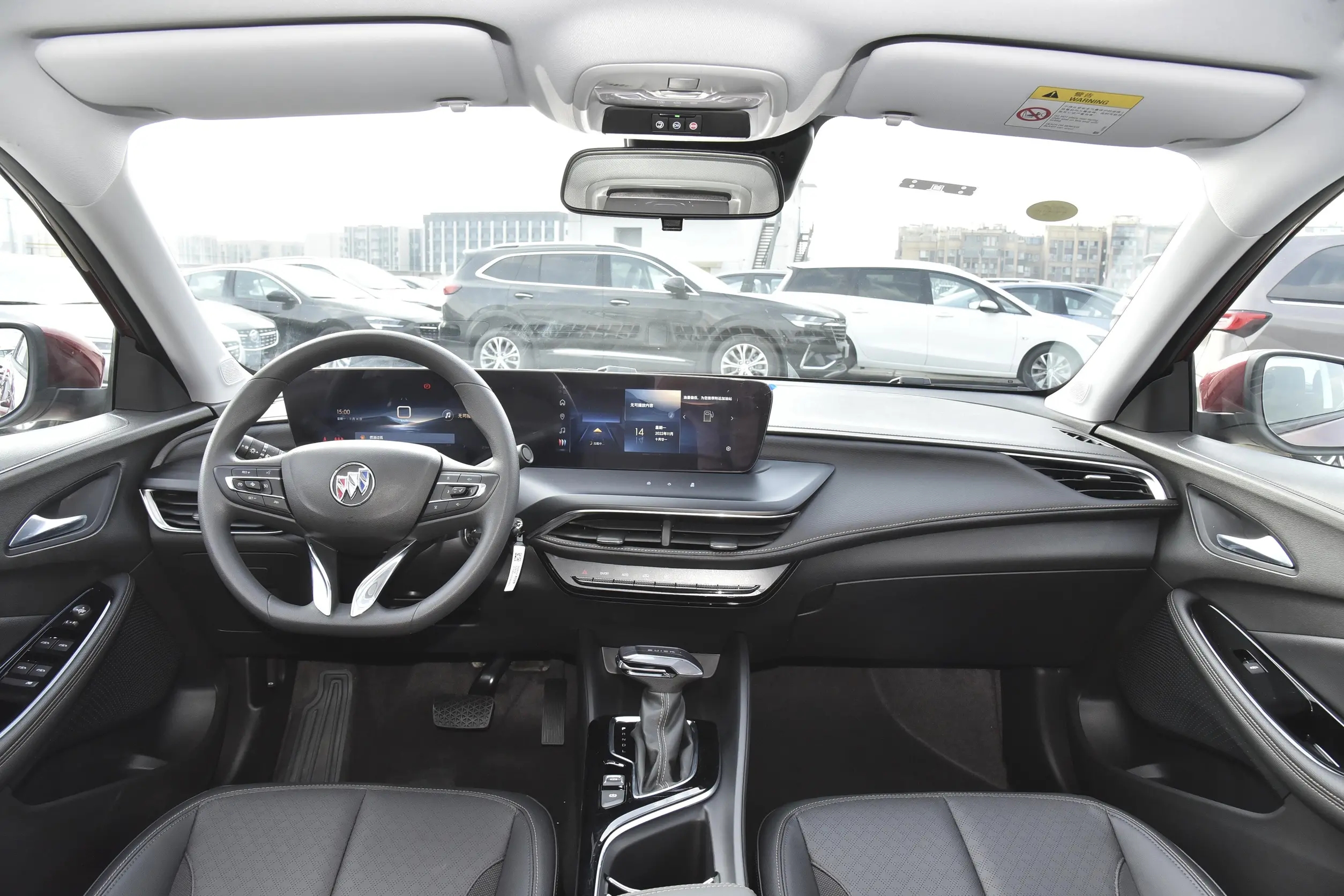 十万预算这三款家轿最多人买,宽敞省油还运动10-15万家轿大推荐