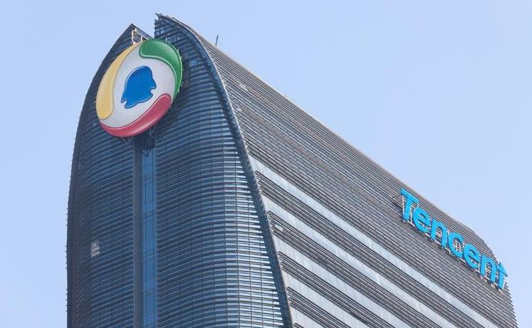 全球首个2万亿市值的公司,全球最大的综合性企业