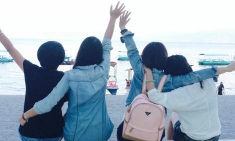 高校女厕见不得光的“高薪兼职”，撕碎了多少女大学生的遮羞布