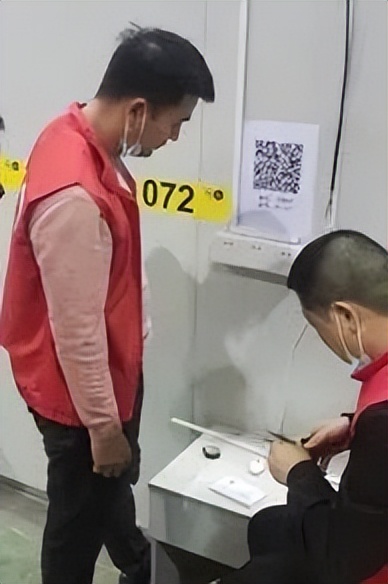 中国电信全力保障疫情防控,中国电信除夕夜坚守