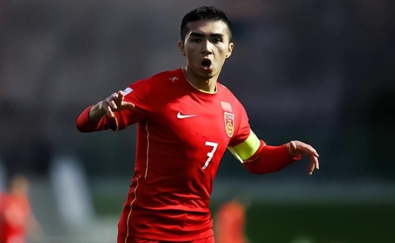 中国足球再创奇迹,中国足球双喜临门