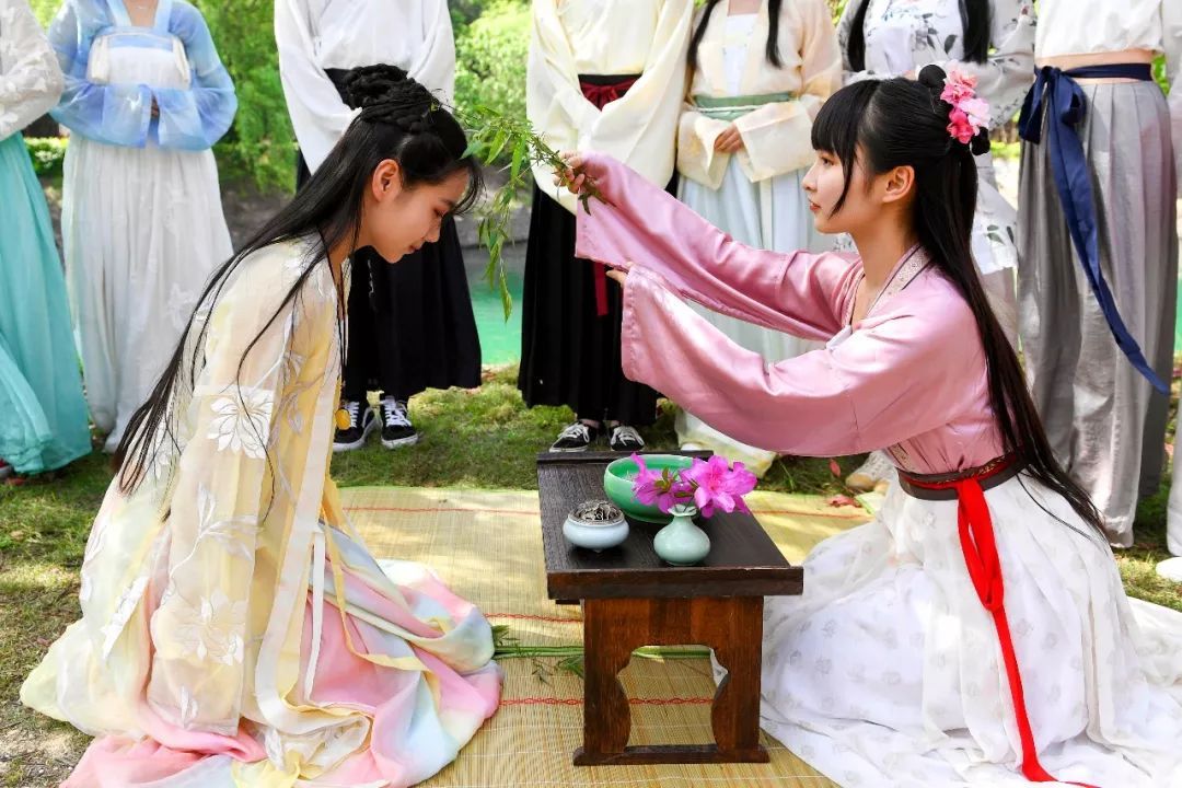 上巳节是中国传统爱情节日吗,上巳节是中国的传统节日吗